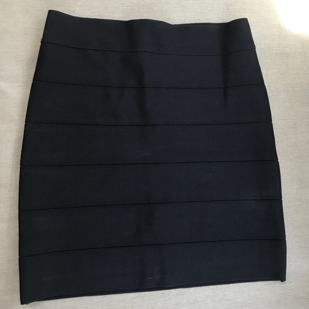 🖤 Bebe Black BodyCon Mini Skirt